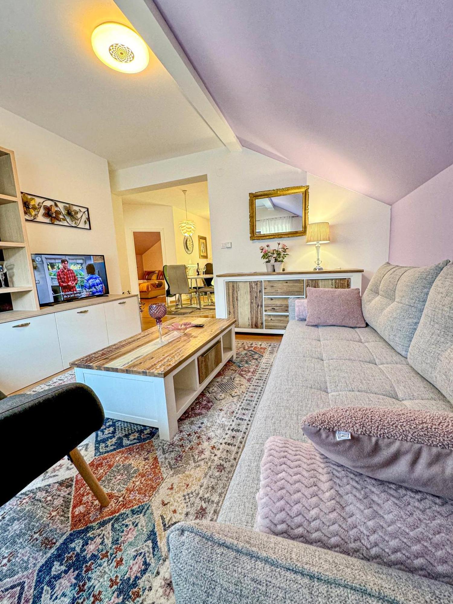 Apartman Mibel Zagrzeb Zewnętrze zdjęcie