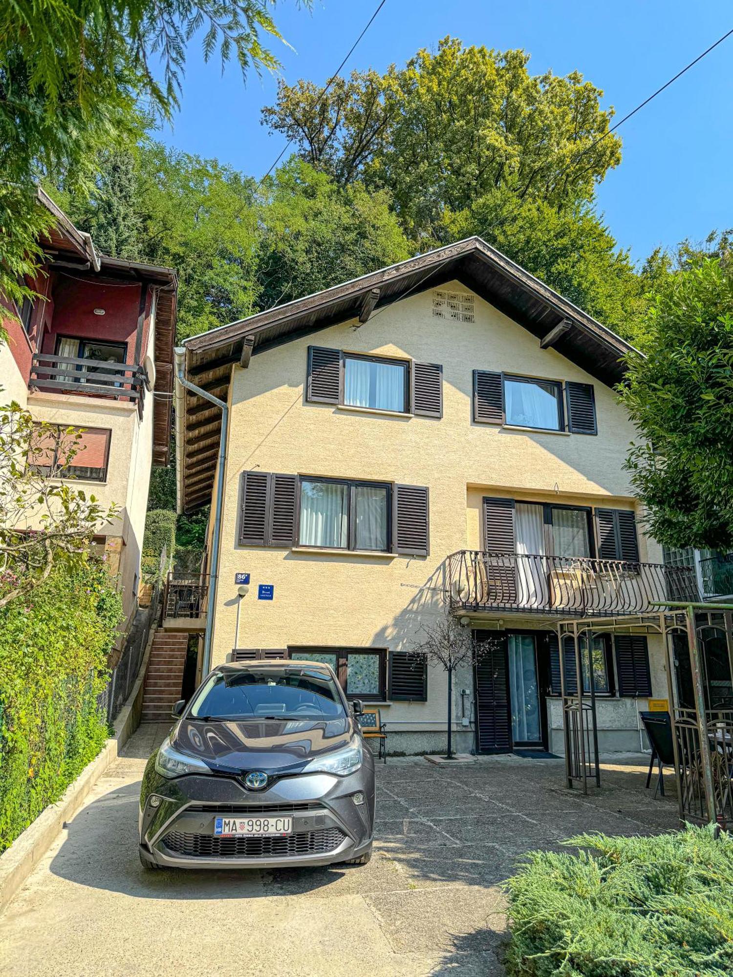 Apartman Mibel Zagrzeb Zewnętrze zdjęcie